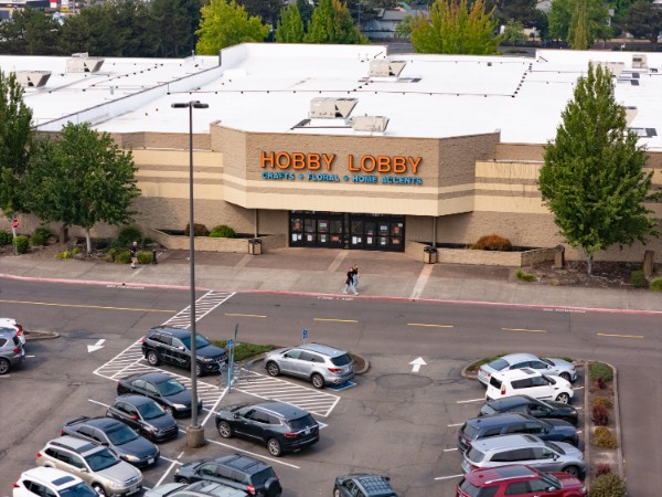 A Practical Media Guide for Commercial Real Estate Listings