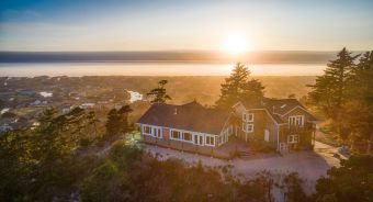 Everyone loves a good sunset. Our drones are able to produce a viewpoint that you normally can't see, giving the buyer a sense of location and setting. Everyone loves a good sunset. Our drones are able to produce a viewpoint that you normally can't see, giving the buyer a sense of location and setting.