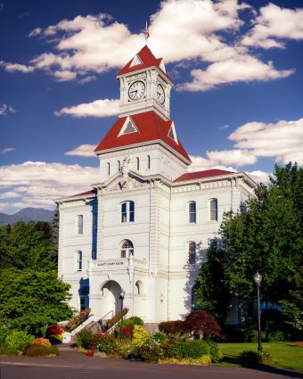 Corvallis' beautiful 150 year courthouse in the center of the city. Corvallis' beautiful 150 year courthouse in the center of the city.