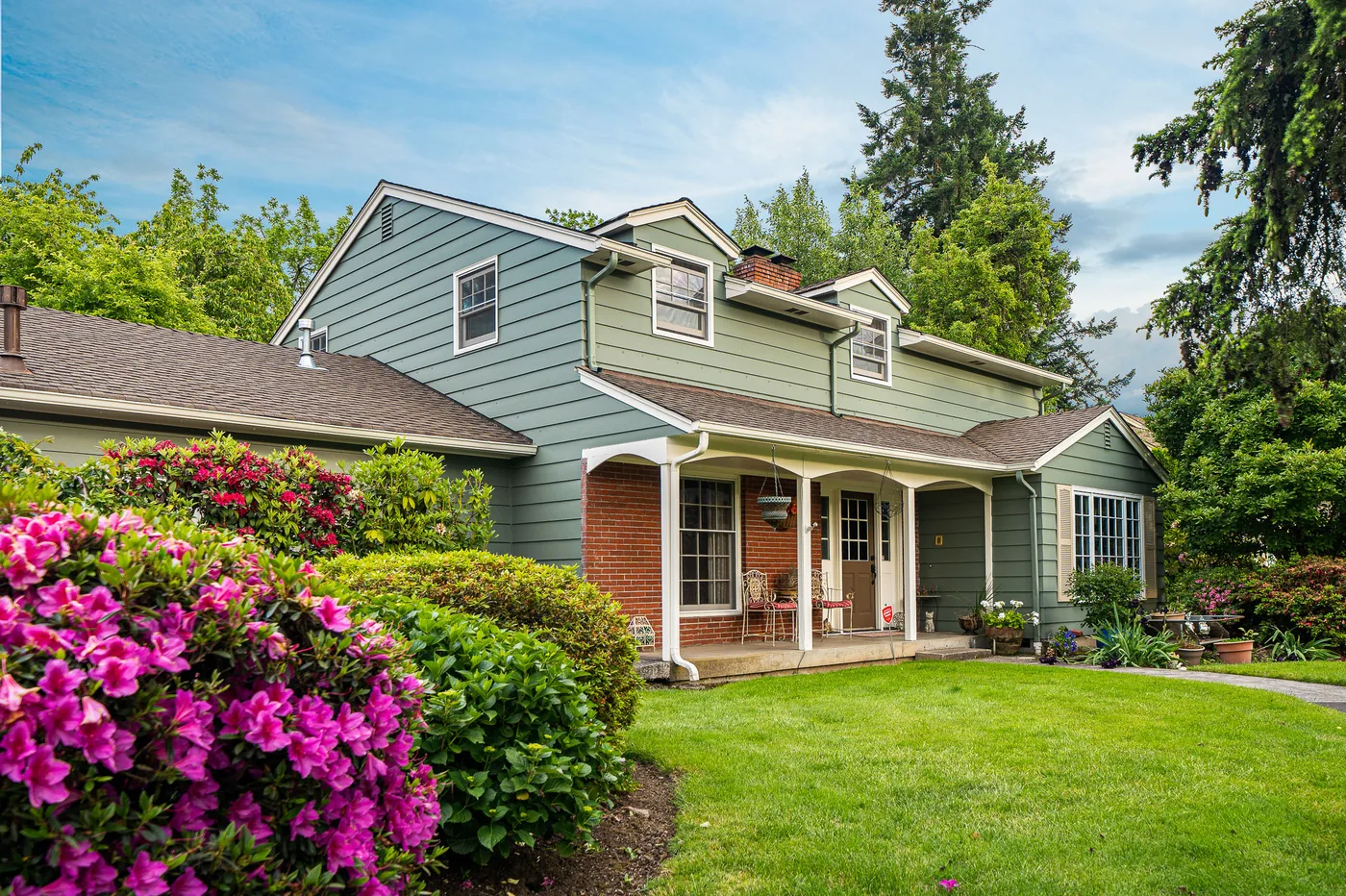 Professionally photographed Oregon home exterior